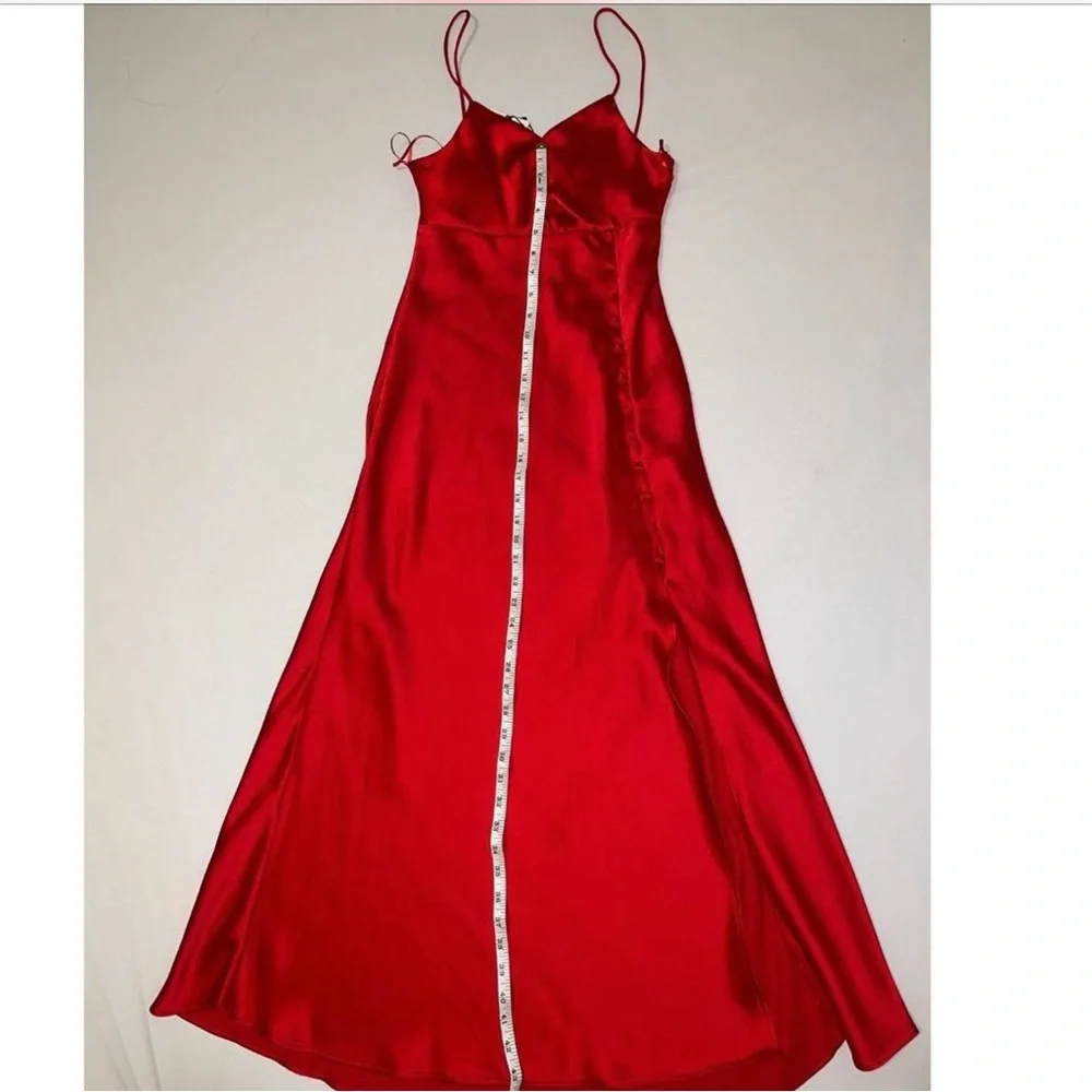 Zara Elegant Red Satin Dress - Picture 4 of 5